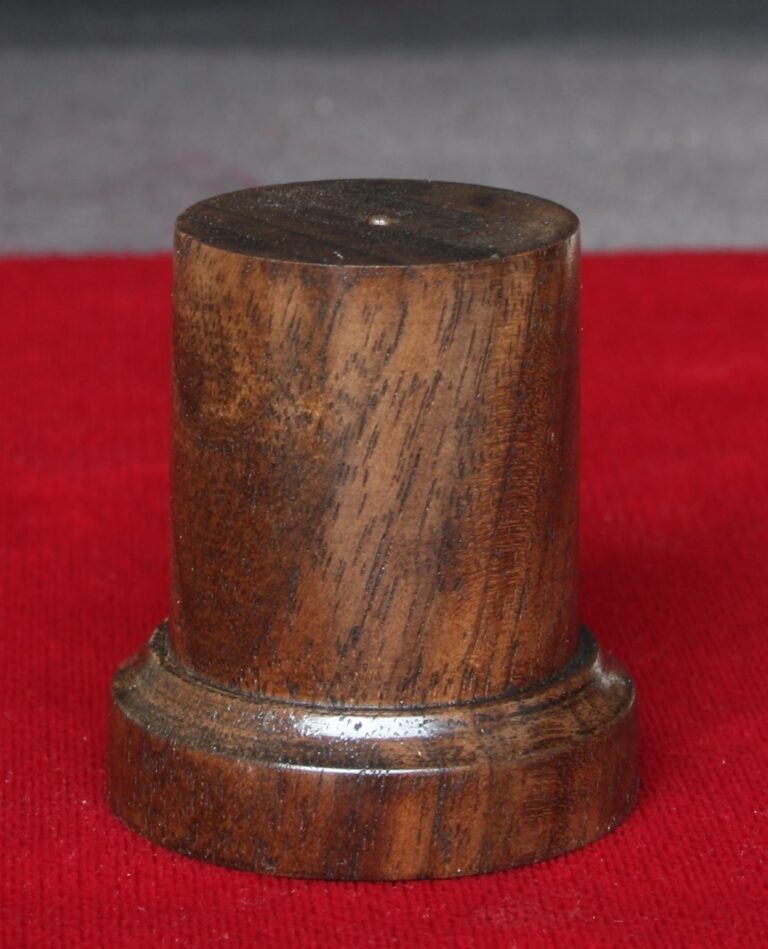 1- Wood Base Small Round Walnut BA34